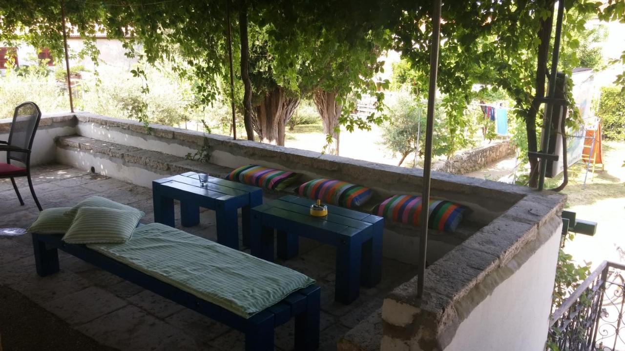 Pape Punat Hotell Exteriör bild