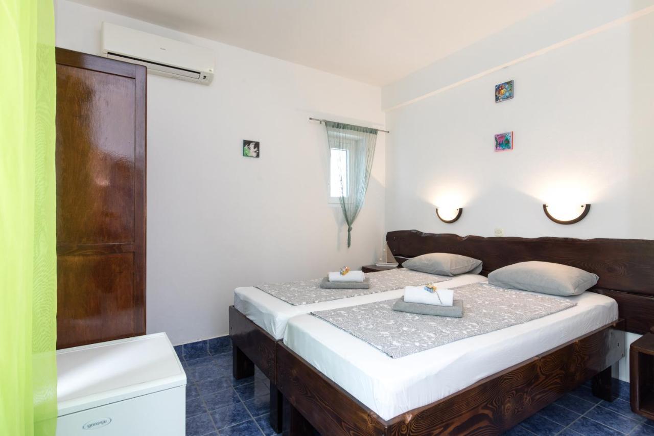 Pape Punat Hotell Exteriör bild