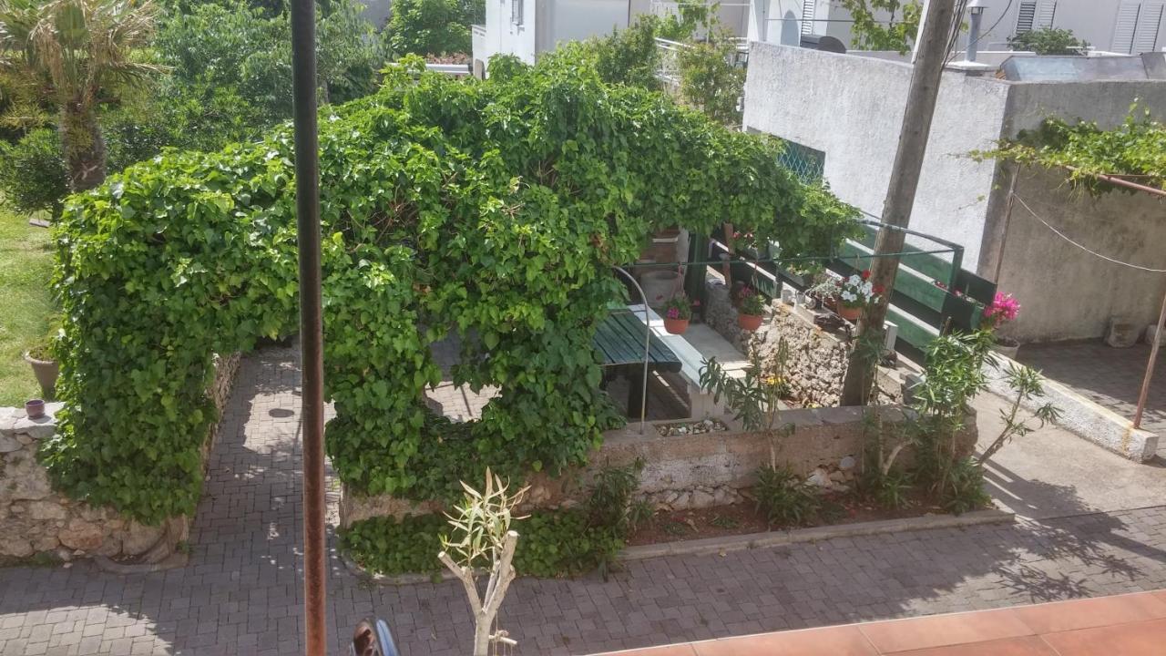 Pape Punat Hotell Exteriör bild